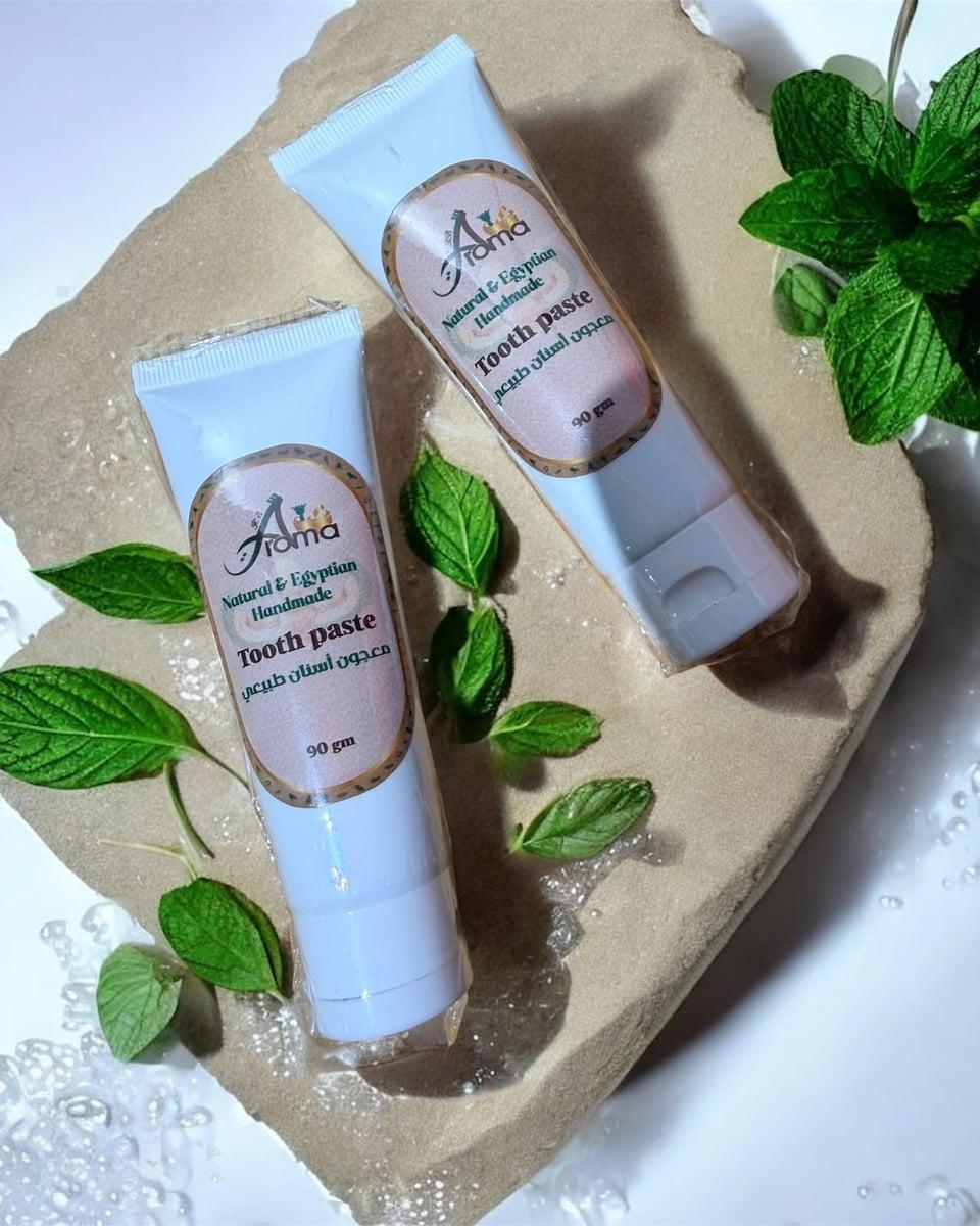 100% Natural Toothpaste